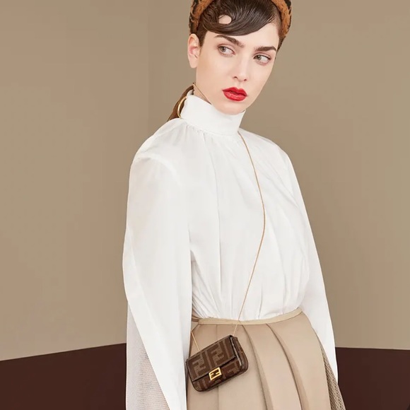 ❌SOLD❌ Fendi Nano baguette - Picture 2 of 16